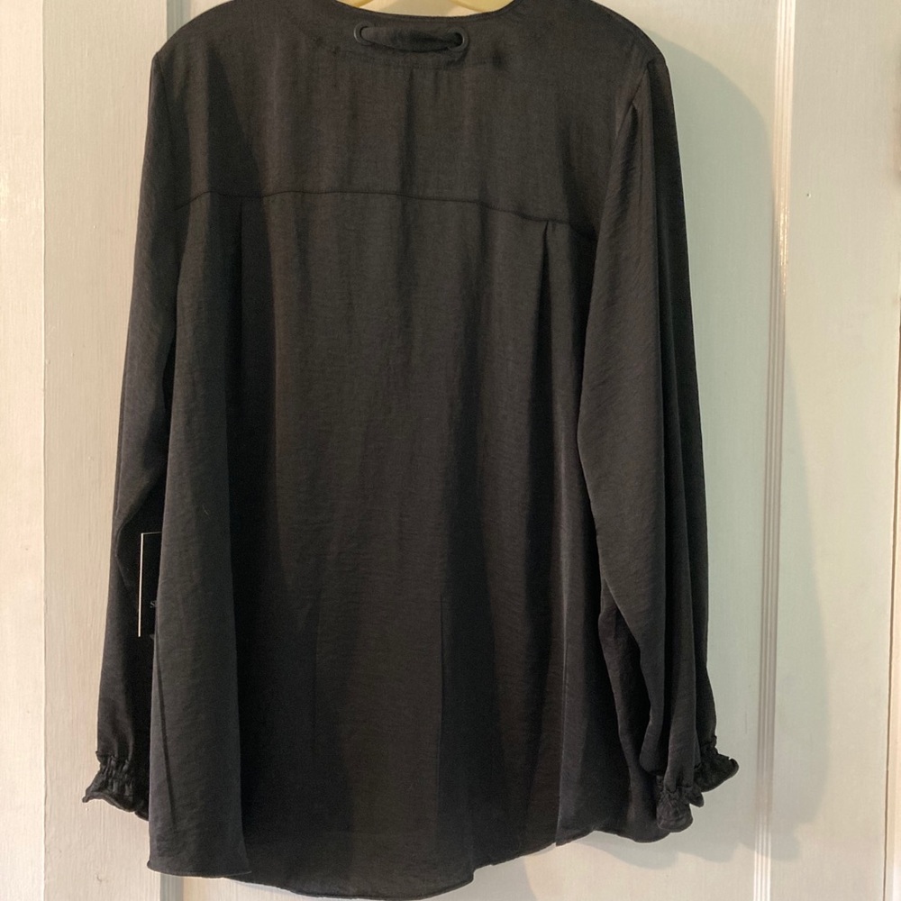Vera Wang Blouse - Picture 2 of 4